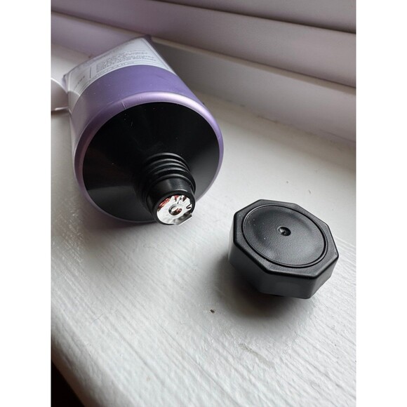 Peter Thomas Roth Stretch Mark Cream 100 ml. - Picture 2 of 6